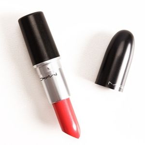 MAC Cremesheen Lipstick